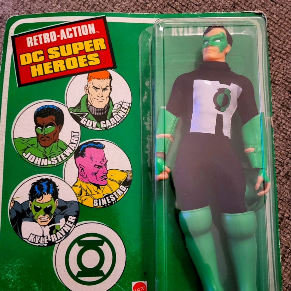 Retro-Action green lanter figure